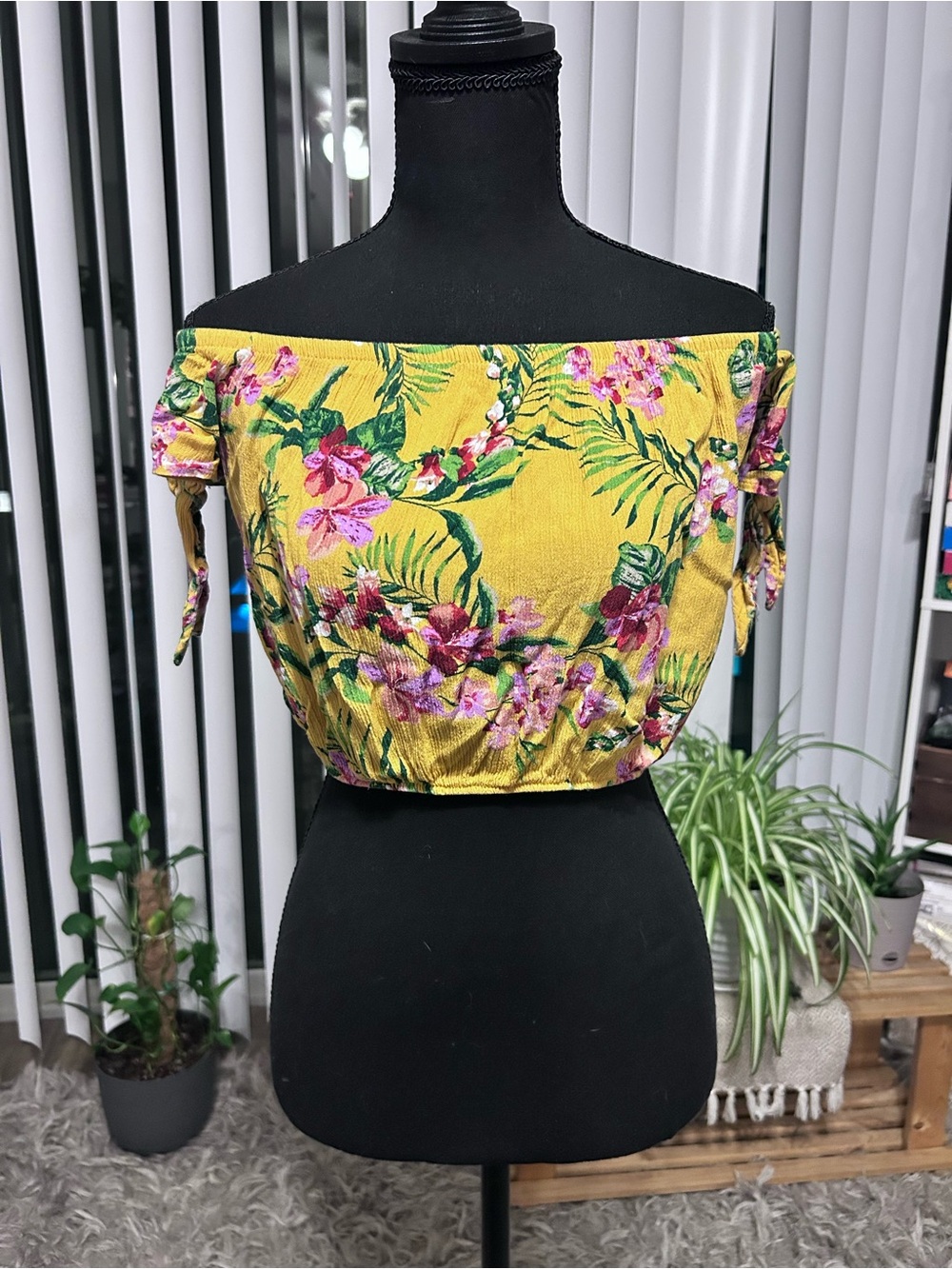 Yellow Floral Off-Shoulder Crop Top with Tie Sleeves
